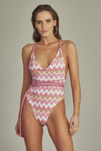 Cargar imagen en el visor de la galería, Model Front: Empress One-Piece Leticia Body Pink Chevron