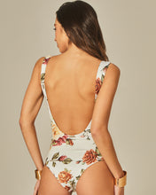 Cargar imagen en el visor de la galería, Image 04: Empress One-Piece Storm Body Rose Print