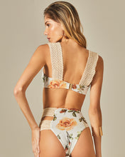 Cargar imagen en el visor de la galería, Image 04: Empress Set Sloane Rose Print
