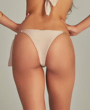 Cargar imagen en el visor de la galería, Bottom Bikini Agatha Nude
