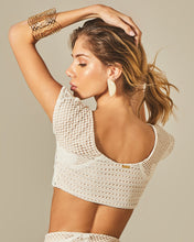 Cargar imagen en el visor de la galería, Image 04: Empress Beach Top Beach Top Cherie Sixty Off White Lace
